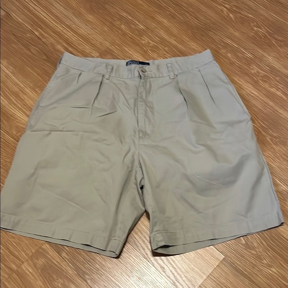 Ralph Lauren Tan Flat Front Shorts khaki size 34 - Picture 1 of 4